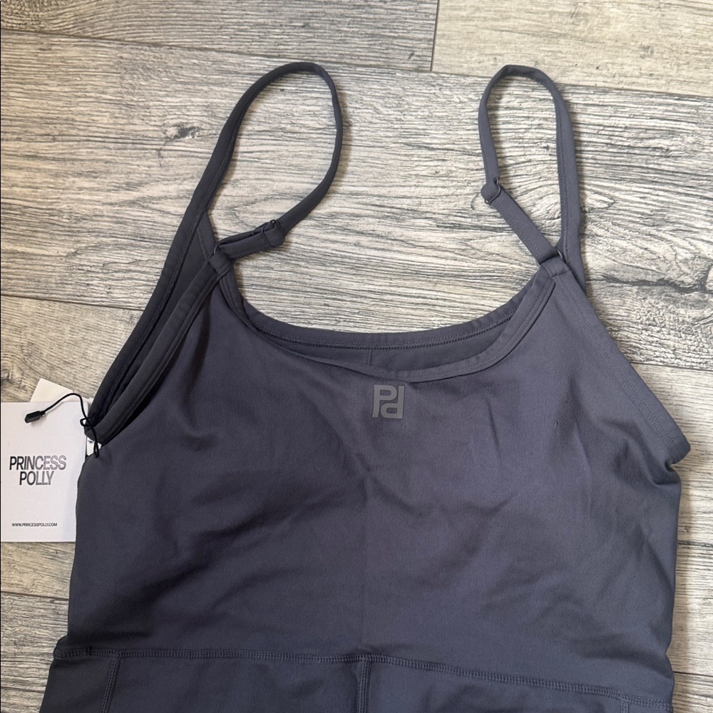 Princess Polly Black Sports Bra Tank with Adjustable Straps - Picture 4 of 7